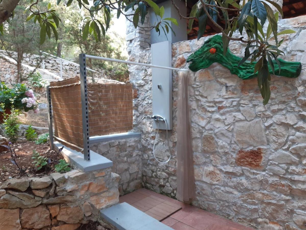 Juka House Villa Milna  Exterior photo